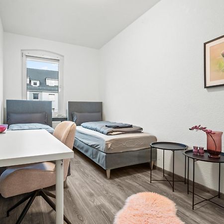 Wohnung In Zentraler Lage - Kostenlose Parkplaetze Kassel Exterior foto